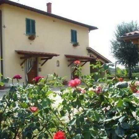Charmantes Ferienhaus In Piani Della Rugginosa Mit Grossem Garten レッジェッロ エクステリア 写真