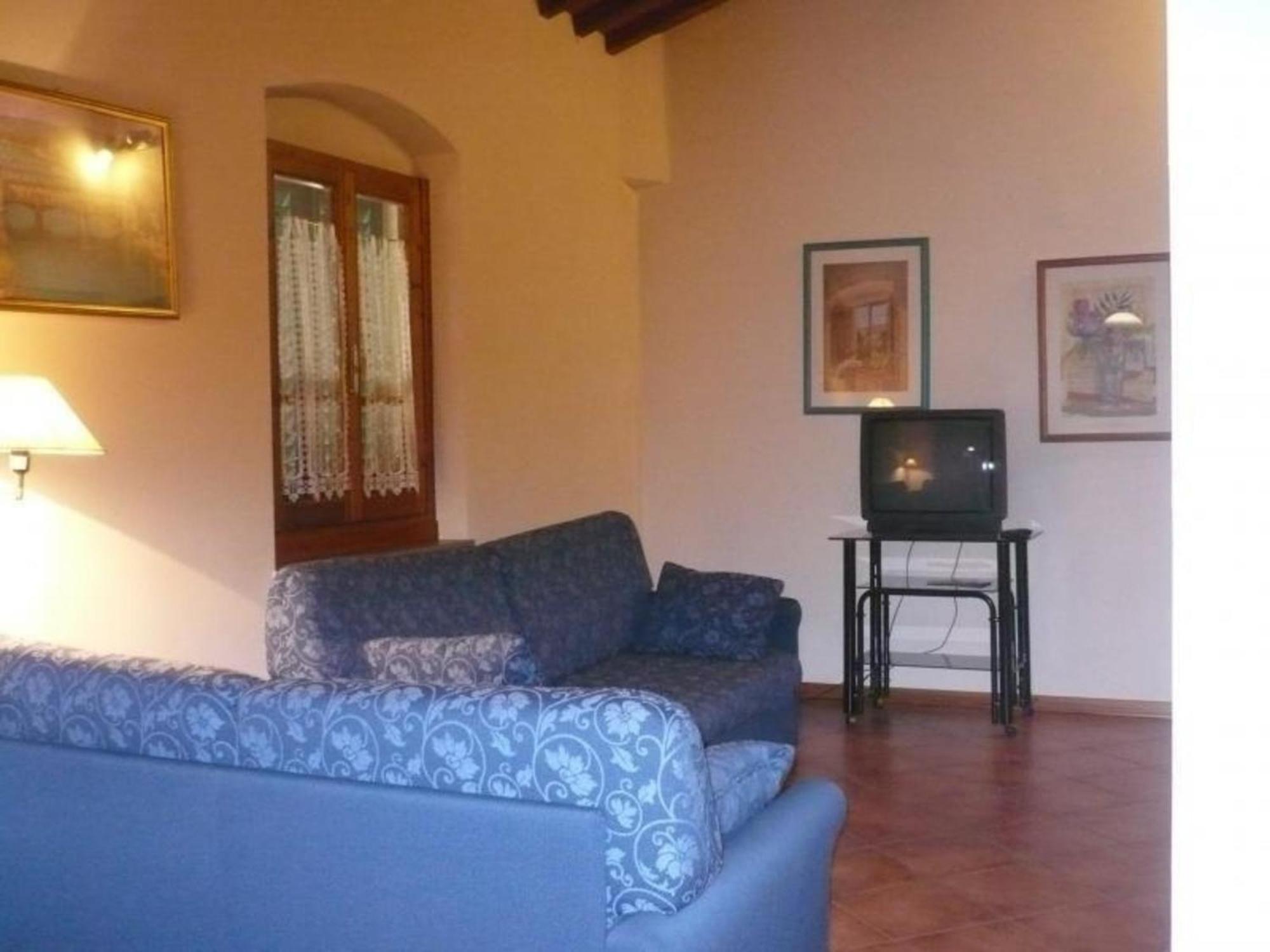 Charmantes Ferienhaus In Piani Della Rugginosa Mit Grossem Garten レッジェッロ エクステリア 写真